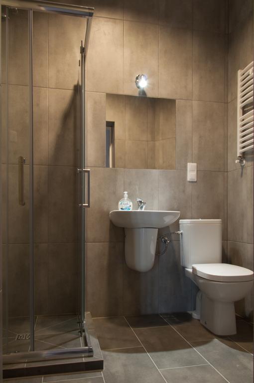 Hostel Mango Познан Екстериор снимка