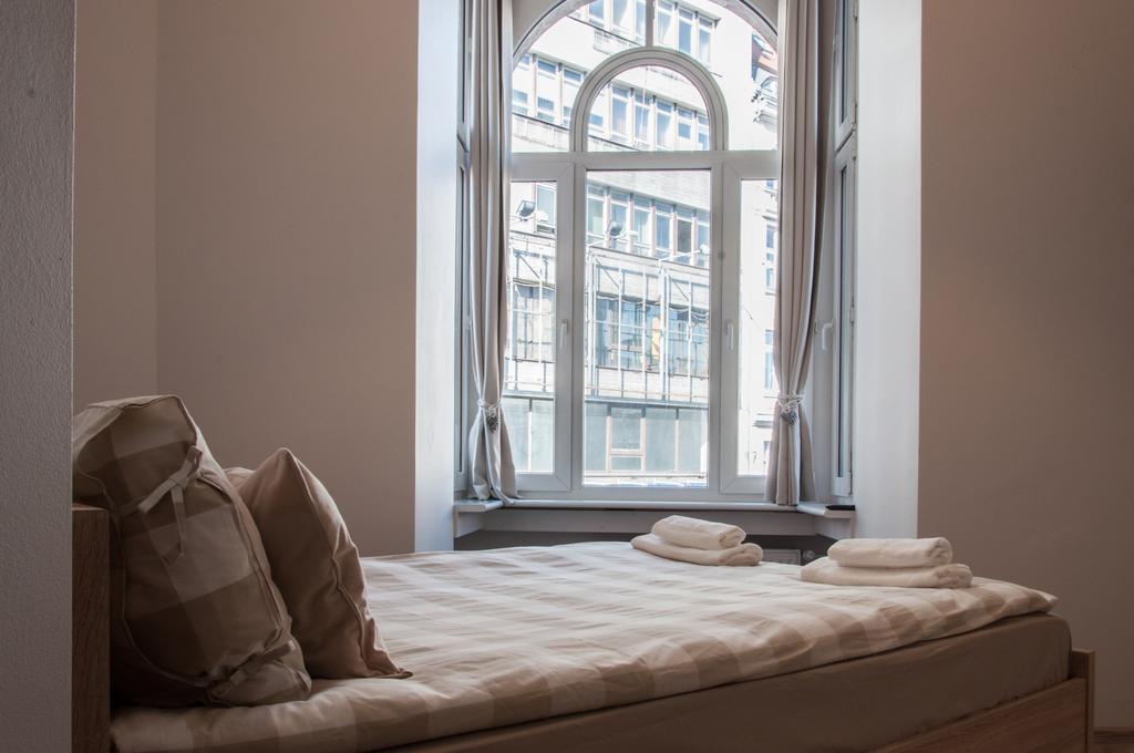 Hostel Mango Познан Екстериор снимка