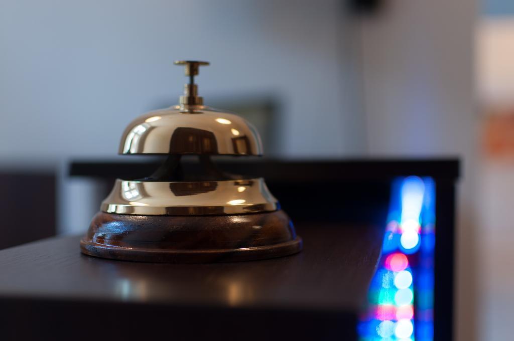 Hostel Mango Познан Екстериор снимка
